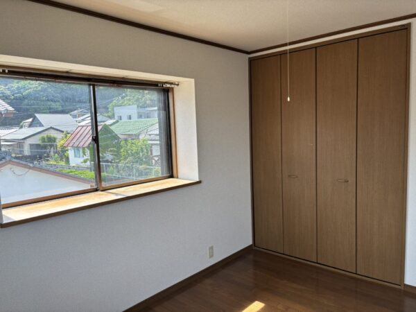 若葉町中古住宅　3LDK　駐車場2台　(仲介手数料0円)