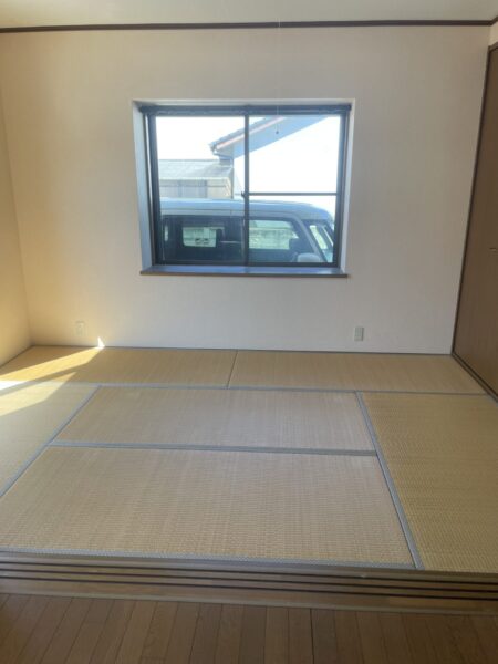 若葉町中古住宅　3LDK　駐車場2台　(仲介手数料0円)