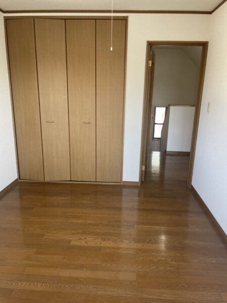 若葉町中古住宅　3LDK　駐車場2台　(仲介手数料0円)