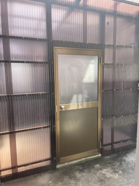 若葉町中古住宅　3LDK　駐車場2台　(仲介手数料0円)