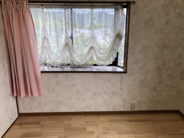 メゾンサクライ（貸家）