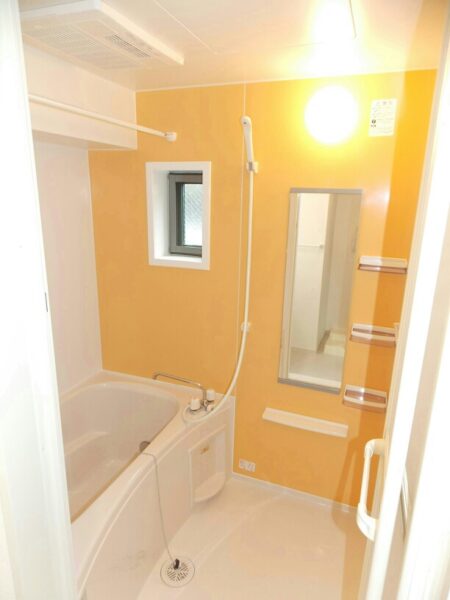 レジェンド春日　1LDK・・・203号室