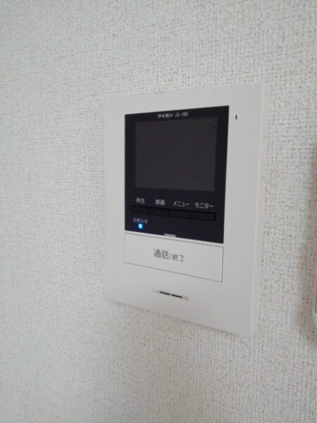 フルール ド プリュヌ　1R・・・102号室