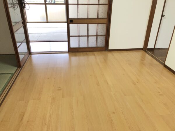 土々呂4丁目貸家