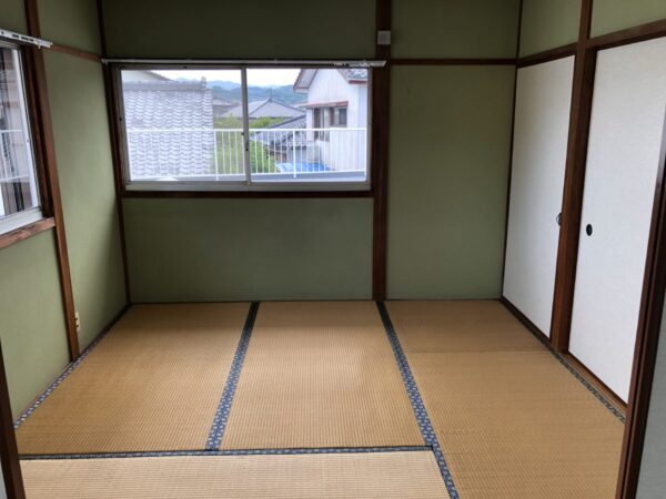 土々呂4丁目貸家