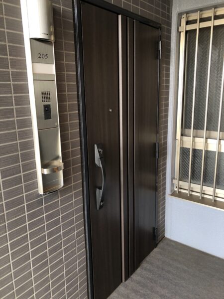 サンパーク延岡中央レジデンス　205号室