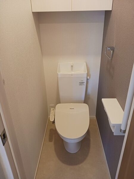 ラシュレＲ・・・2階角部屋