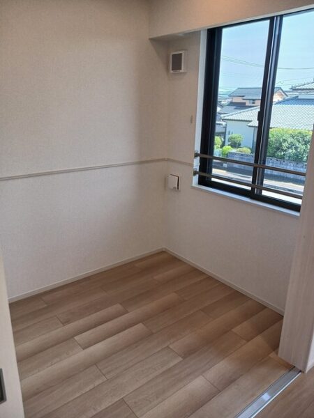 ラシュレＲ・・・2階角部屋