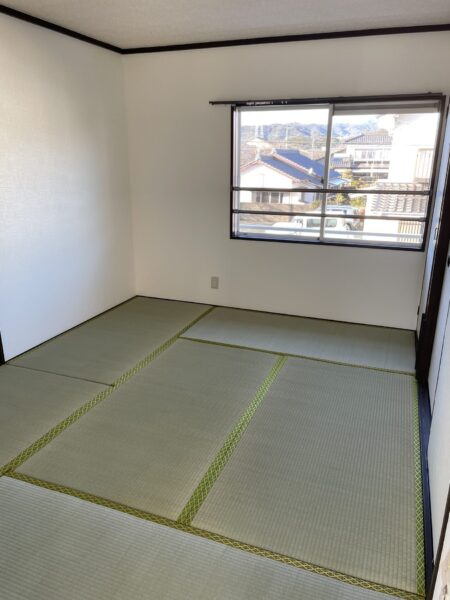 フレグランス新小路