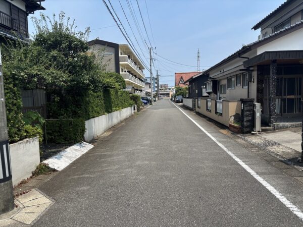 【商談中】大貫町4丁目　土地約95坪　中古住宅5DK　現状渡し