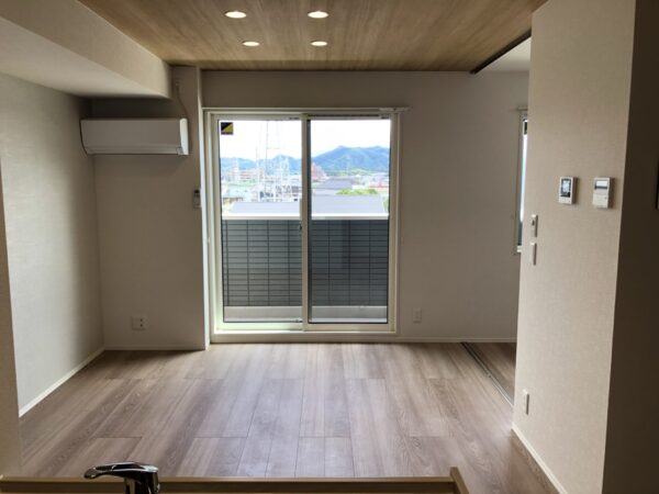 セントラルヴィラⅢ(2LDK)　中部屋