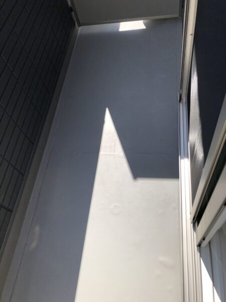 セントラルヴィラⅢ(2LDK)　東側角部屋