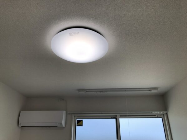 セントラルヴィラⅢ(2LDK)　東側角部屋