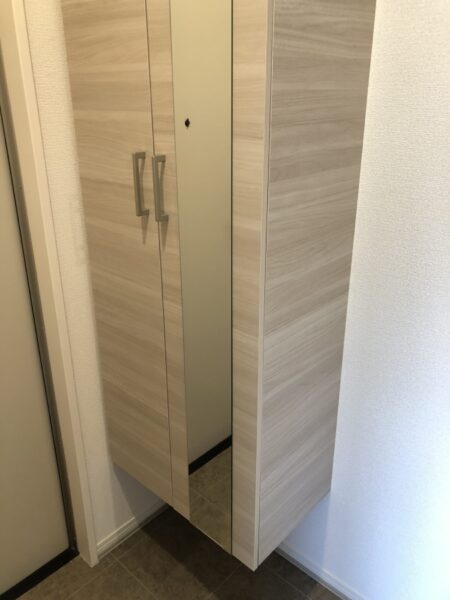 セントラルヴィラⅢ(2LDK)　西側角部屋