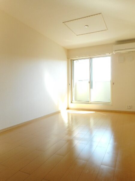 ファミール旭ヶ丘Ｂ　2LDK・・・202号室