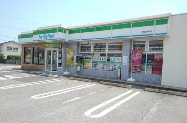 ファミール旭ヶ丘Ｂ　2LDK・・・202号室