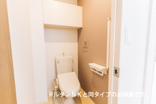ゼファー川原崎Ⅱ　1LDK・・・101号室