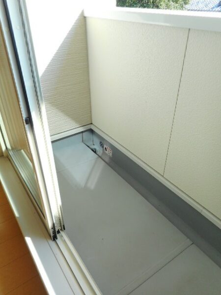 ファミール旭ヶ丘Ｂ　2LDK・・・202号室
