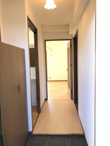 メゾン・ペペール壱番館