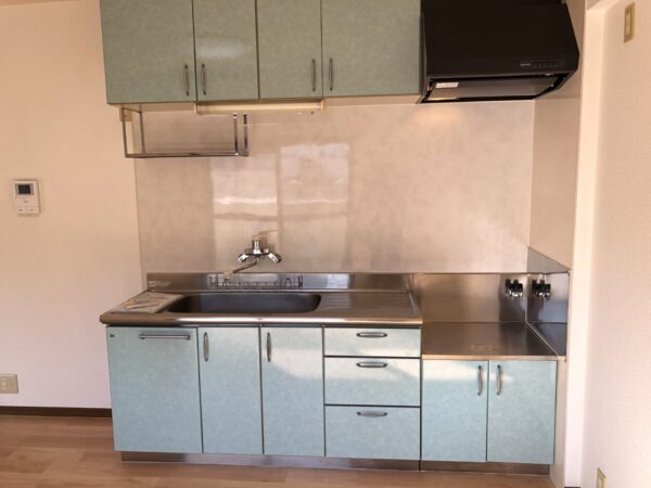 メゾン・ペペール壱番館