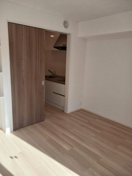 サニートロン福住2  1K・・・1階中部屋