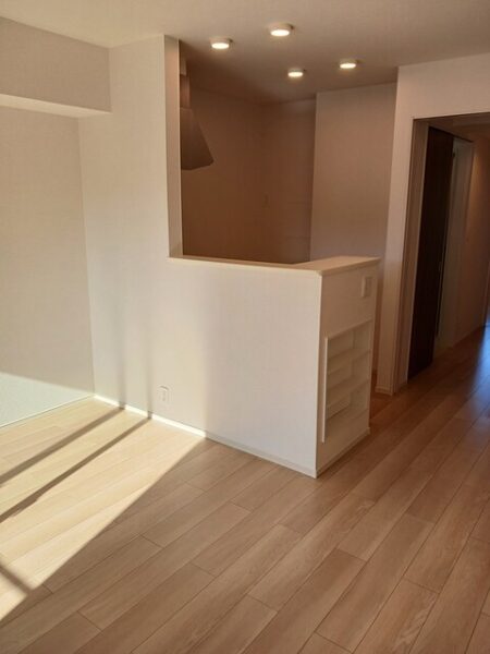 サニートロン福住2  1LDK・・・2階中部屋