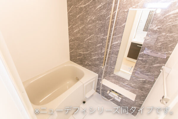 サニートロン福住  1LDK・・・2階角部屋（201号室）