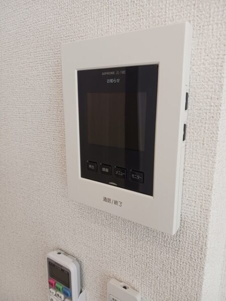 サニートロン福住2  1LDK・・・2階中部屋