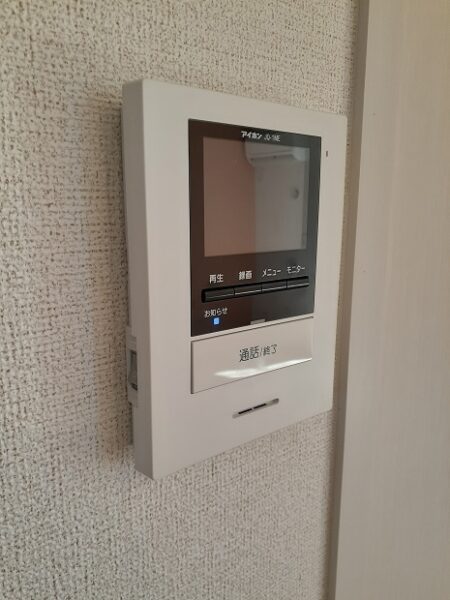 サウスウェーⅥ　2LDK・・・205号室