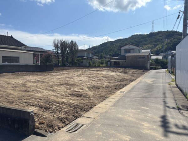 富美山町　土地②　78.64坪　更地