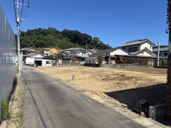 富美山町　土地②　78.64坪　更地
