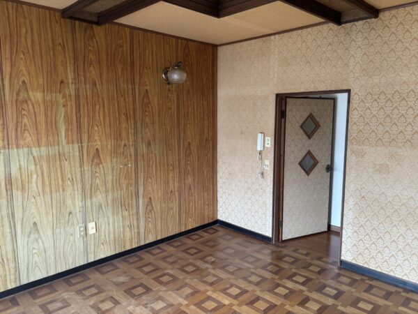 西階3丁目　うぐいす団地　中古住宅