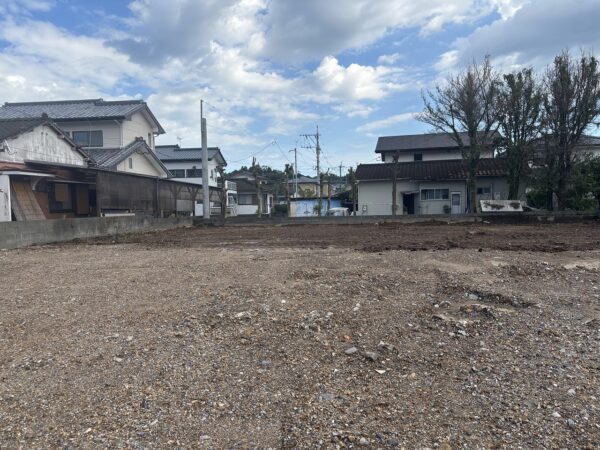 富美山町　土地②　78.64坪　更地
