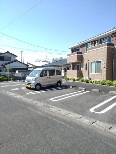 ゼファーしるく　2DK・・・104号