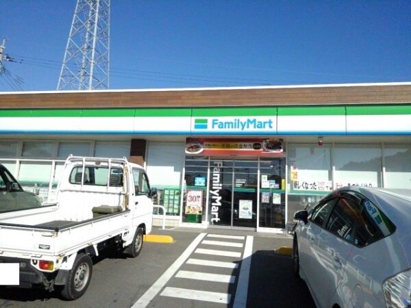 ダイバーⅡ号館　2LDK・・・201号室
