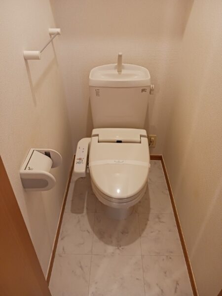 ピネストピアシャローム  2DK・・・102号室