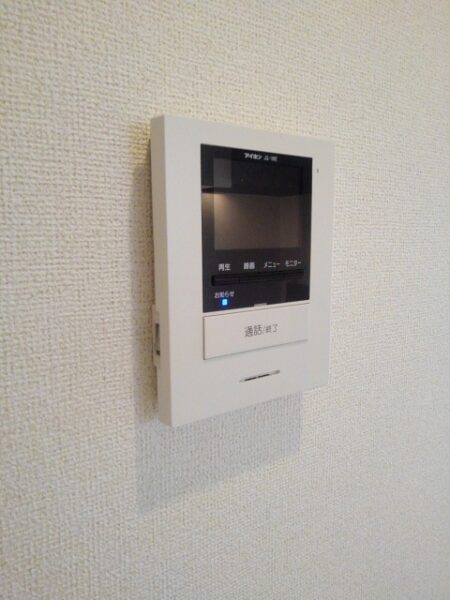 ラフレシール・M　1K・・・101号室