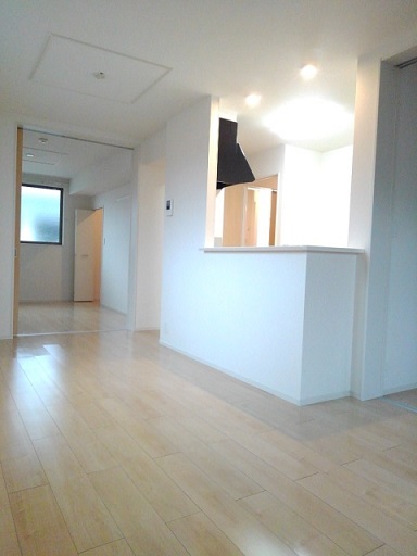 モルト ピエーノ Ⅱ 2LDK・・・201号室画像