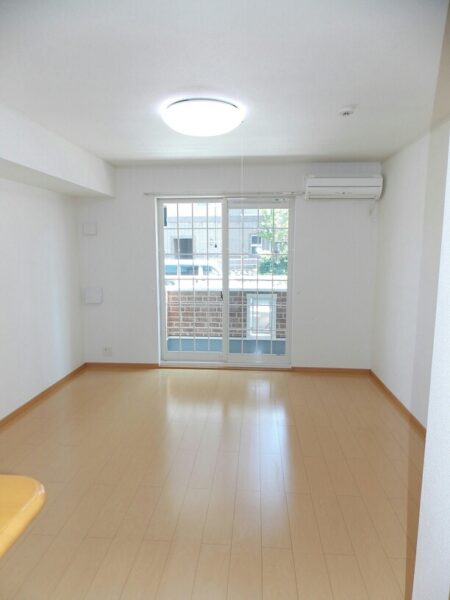 ピエサ リンド　1R・・・102号室