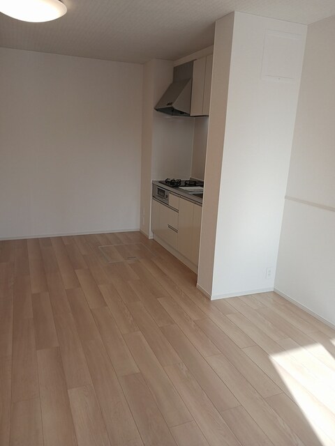 ローレルＡ ・・・102号室画像