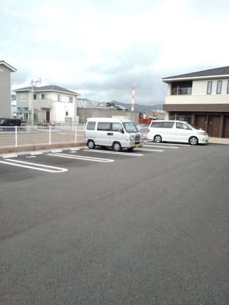 モルト ピエーノ Ⅱ　2LDK・・・201号室