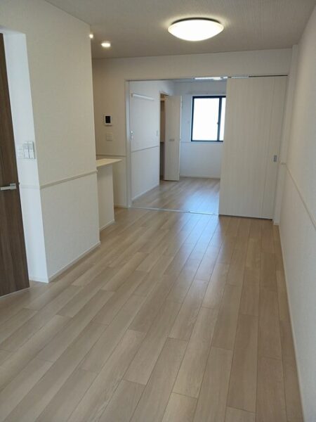 ストレリチア・・・103号室