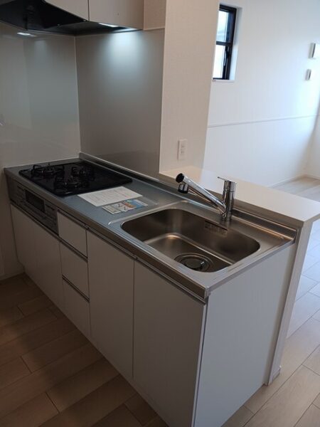 ローレルＢ ・・・205号室