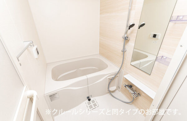 ローレルＢ ・・・201号室