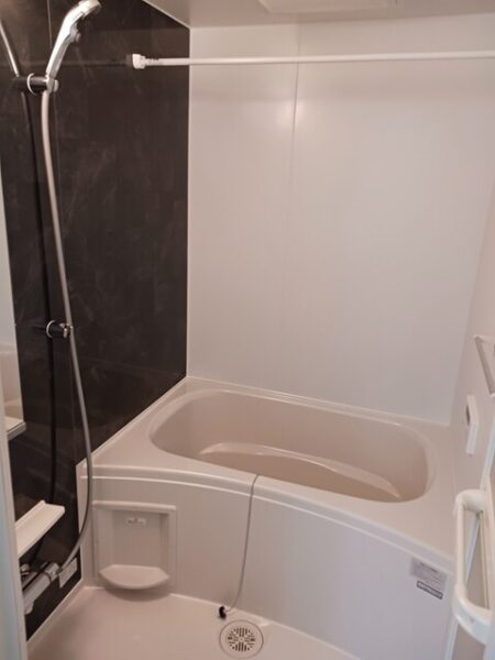 ローレルＢ ・・・105号室