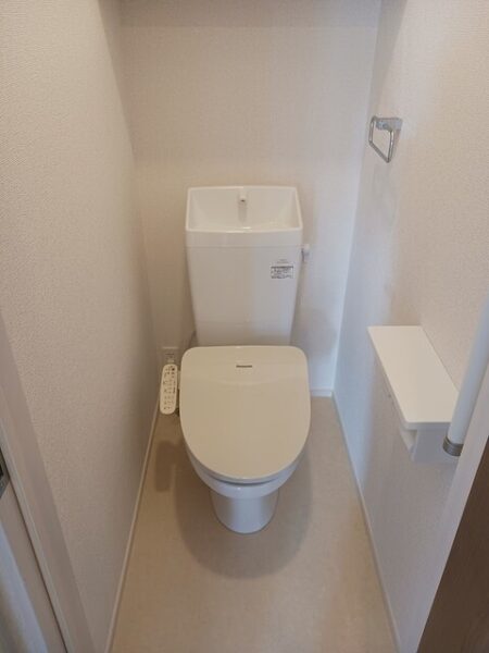 ローレルＡ ・・・201号室