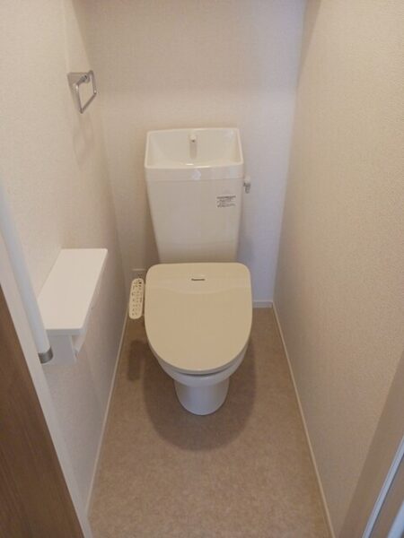 ローレルＢ ・・・105号室