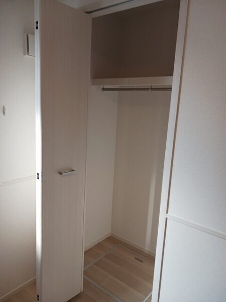 ローレルＢ ・・・101号室