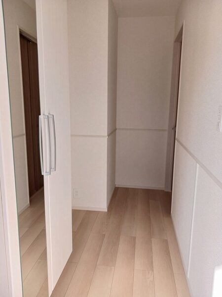 ストレリチア・・・103号室