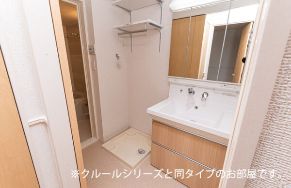 ローレルＢ ・・・201号室